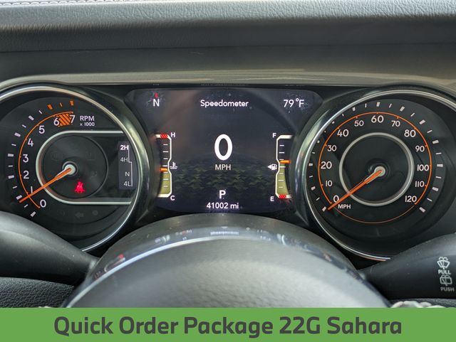 2023 Jeep Wrangler Sahara photo 17