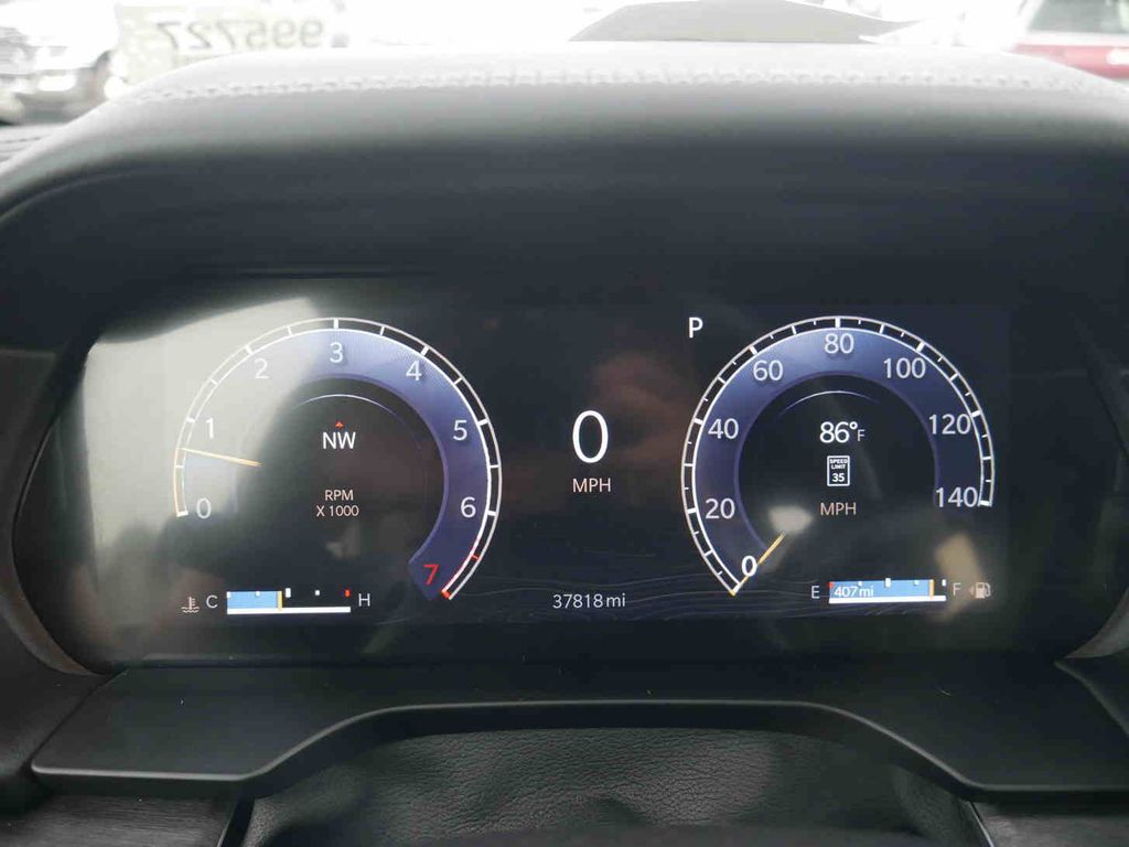 2024 Jeep Grand Cherokee Overland photo 43