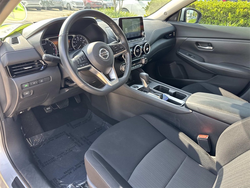 2021 Nissan Sentra SV photo 16