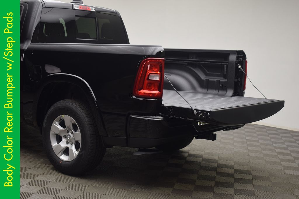 2025 Ram 1500 Big Horn Lone Star photo 9