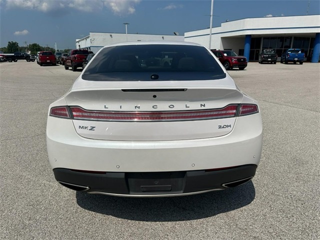 2019 Lincoln MKZ Hybrid Reserve photo 3