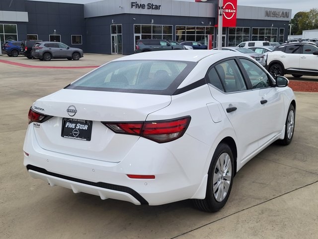 2025 Nissan Sentra S photo 2