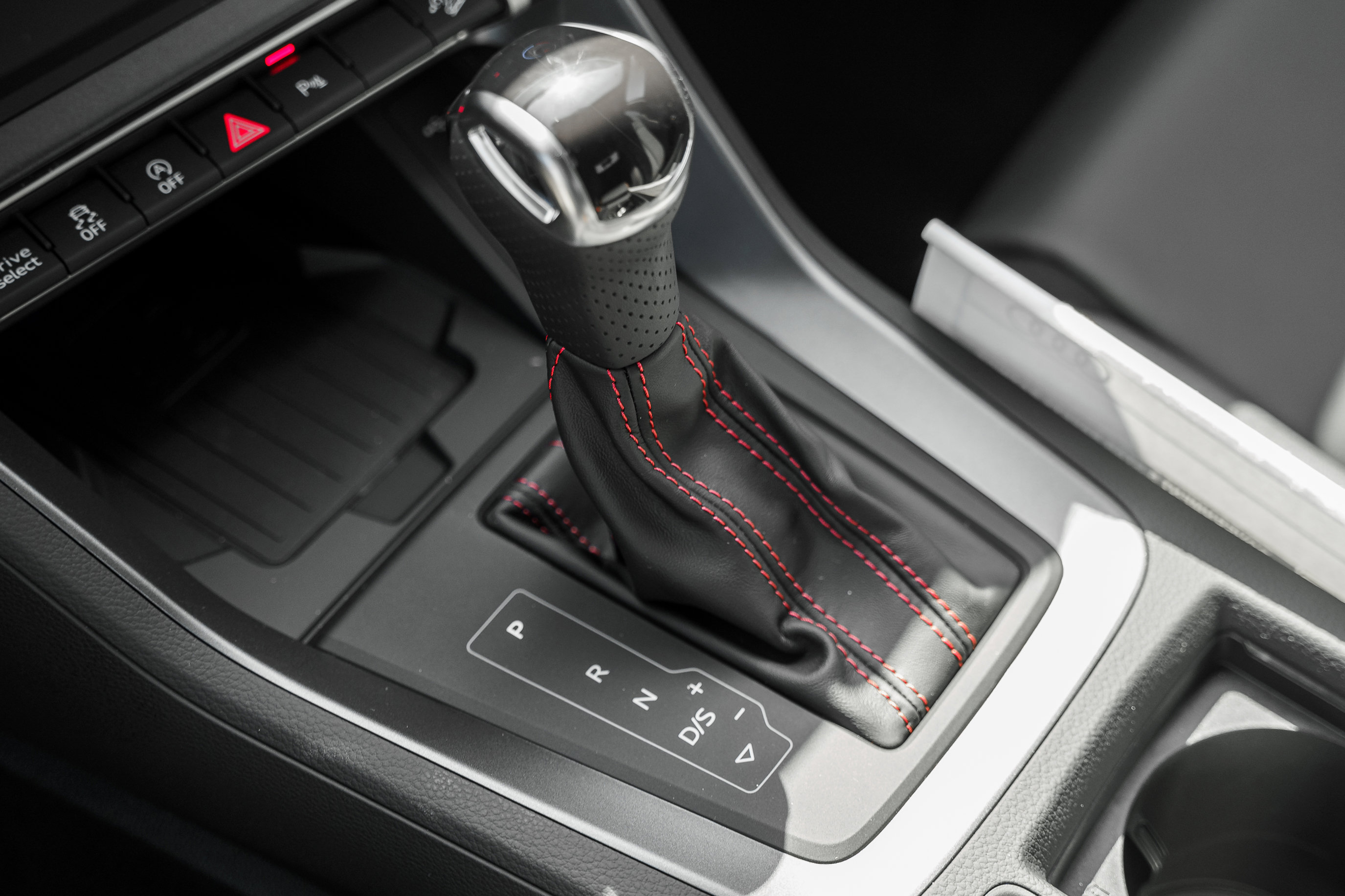 2025 Audi Q3 S line Premium Plus photo 11