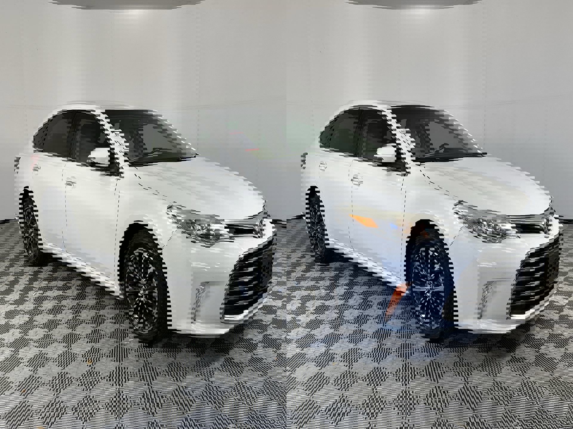 4T1BK1EB8GU194598