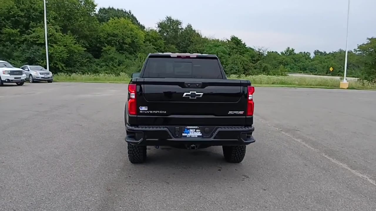 2025 Chevrolet Silverado 1500 ZR2 photo 6