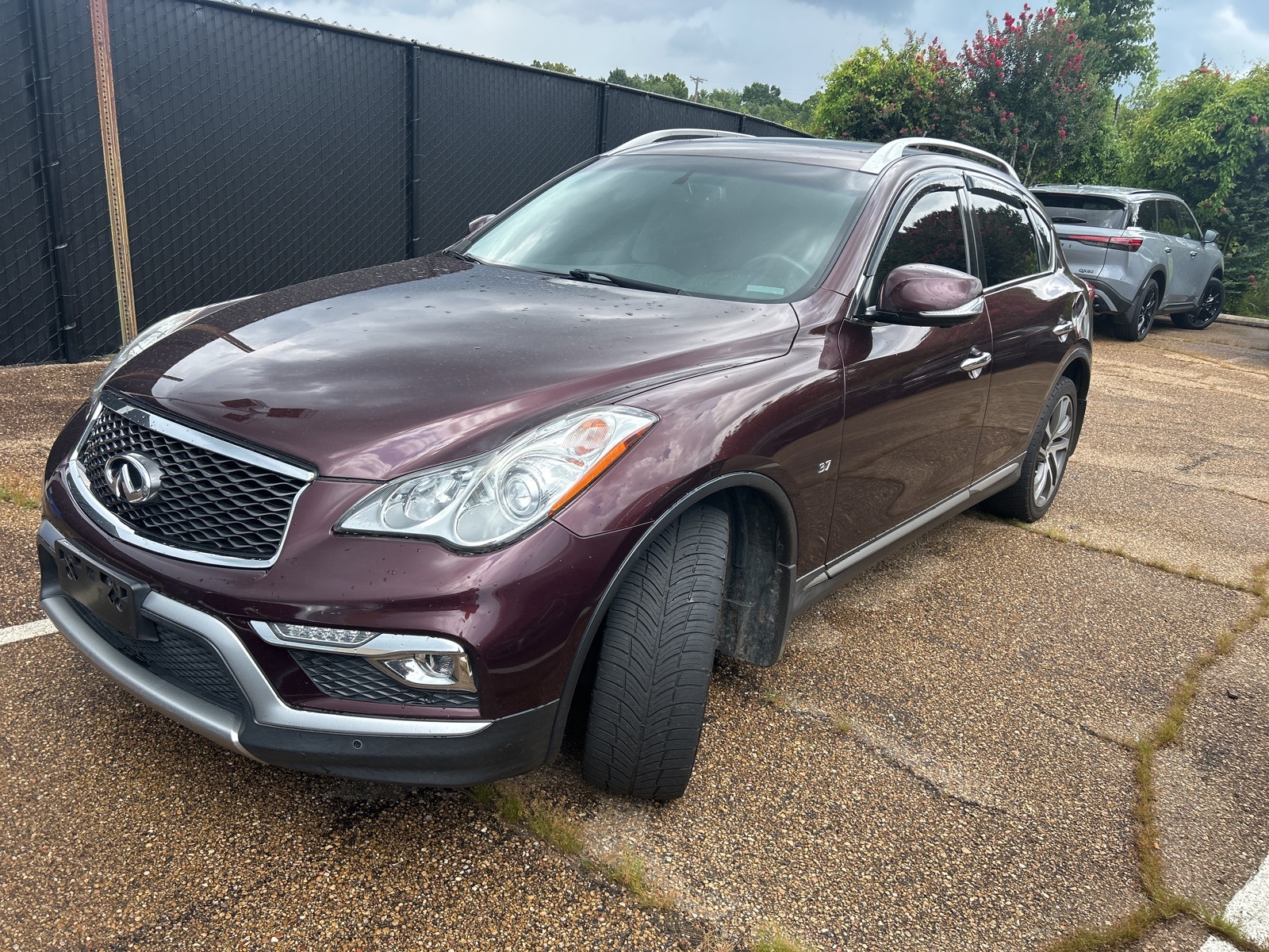 Used 2017 INFINITI QX50 Base with VIN JN1BJ0RP9HM385264 for sale in Jackson, MS