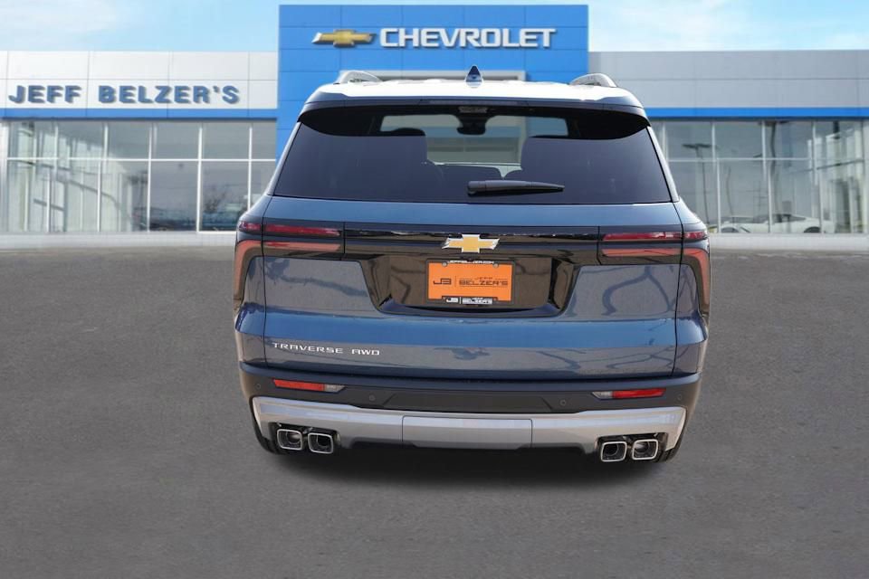 2026 Chevrolet Traverse photo 4