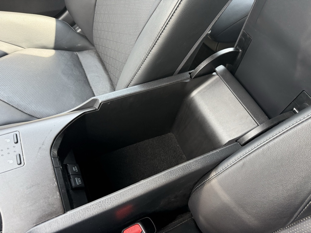 2021 Toyota Camry XSE photo 47