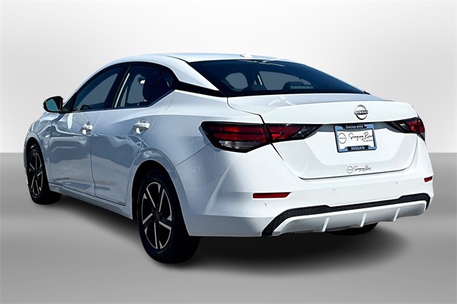 2024 Nissan Sentra SV photo 4