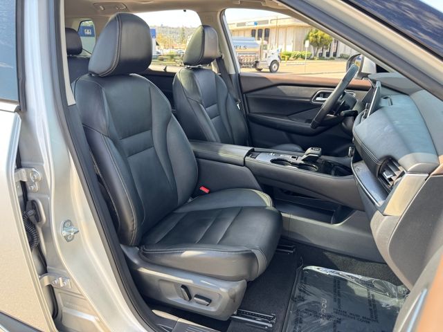 2021 Nissan Rogue SL photo 19