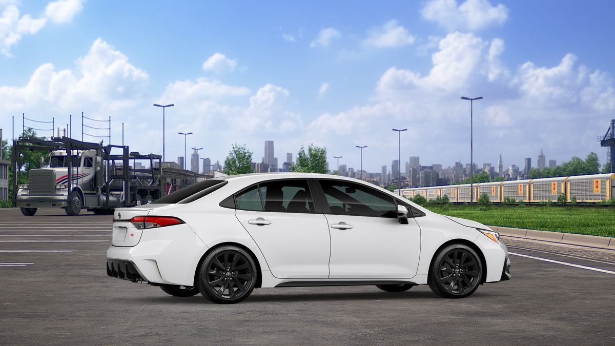 2026 Toyota Corolla SE photo 9