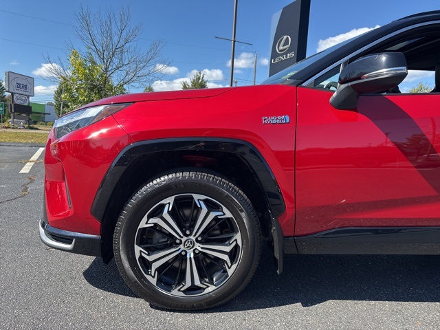 2022 Toyota RAV4 Prime XSE photo 36