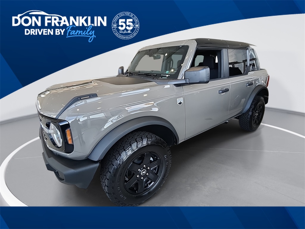 2025 Ford Bronco 4-Door Big Bend's photo