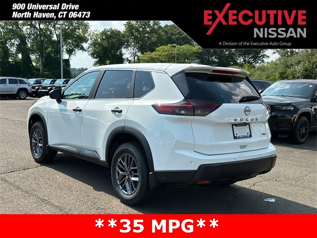 2025 Nissan Rogue S photo 4