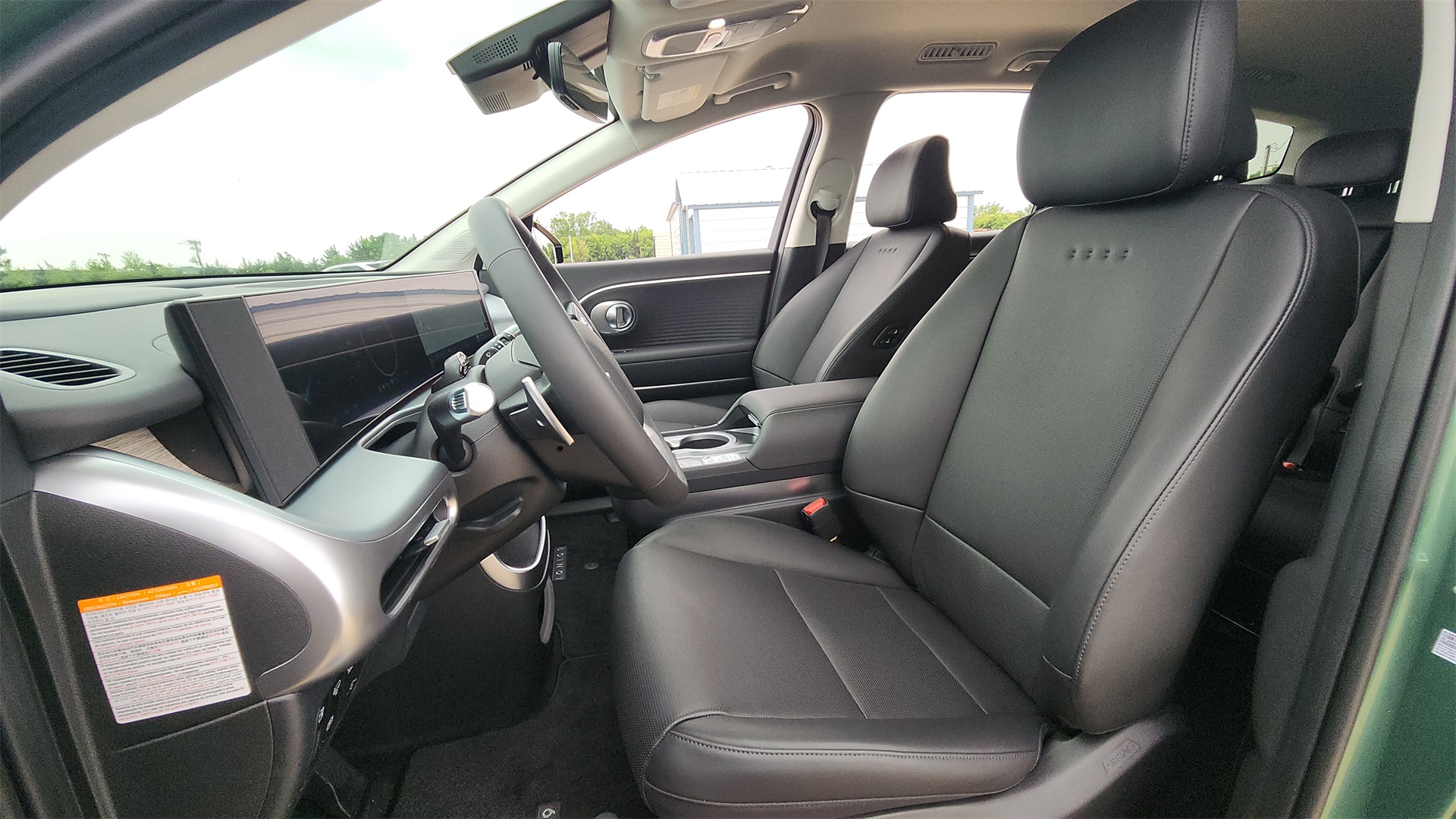 2026 Hyundai Ioniq SEL photo 10