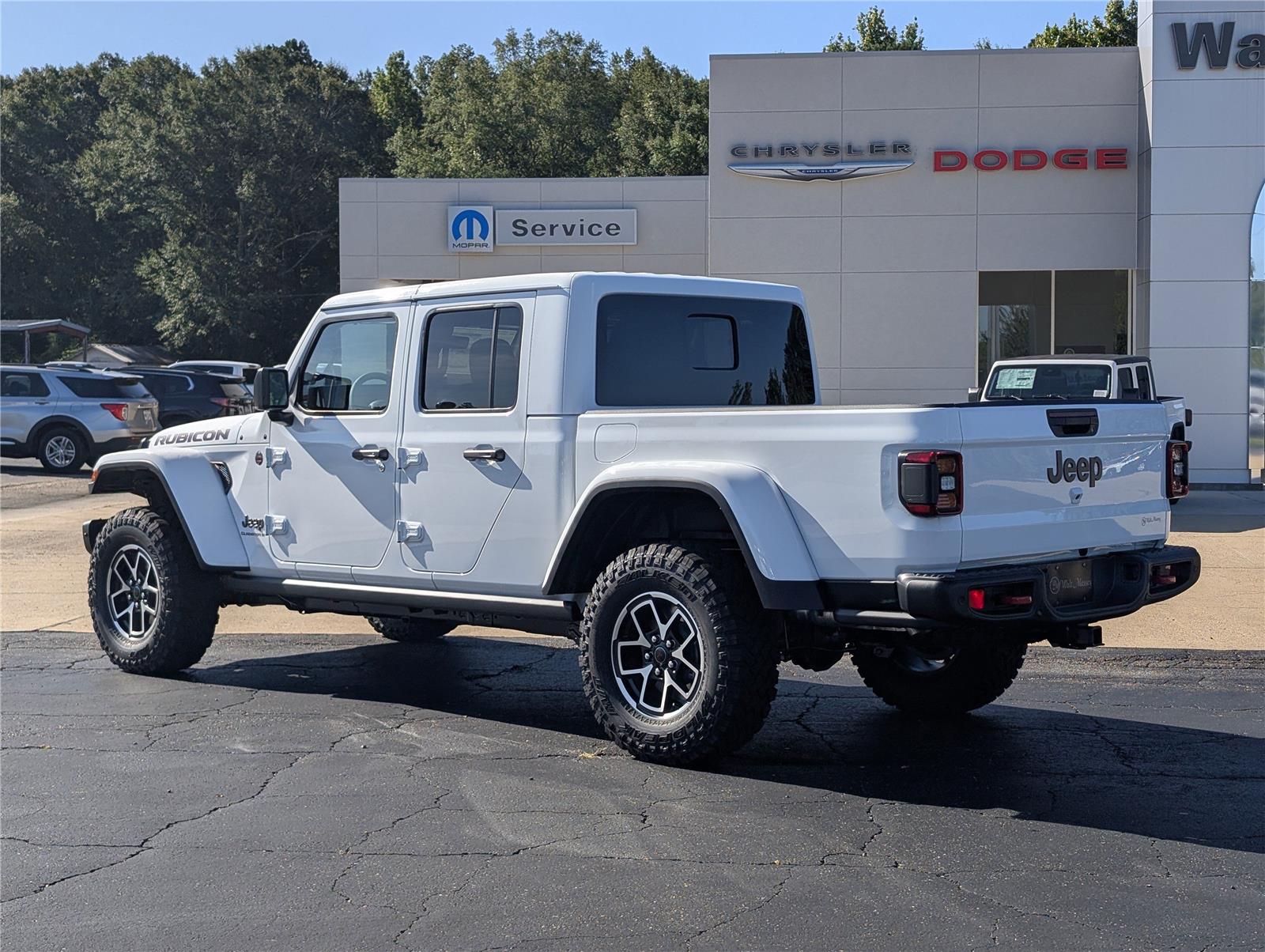 2025 Jeep Gladiator Rubicon photo 2