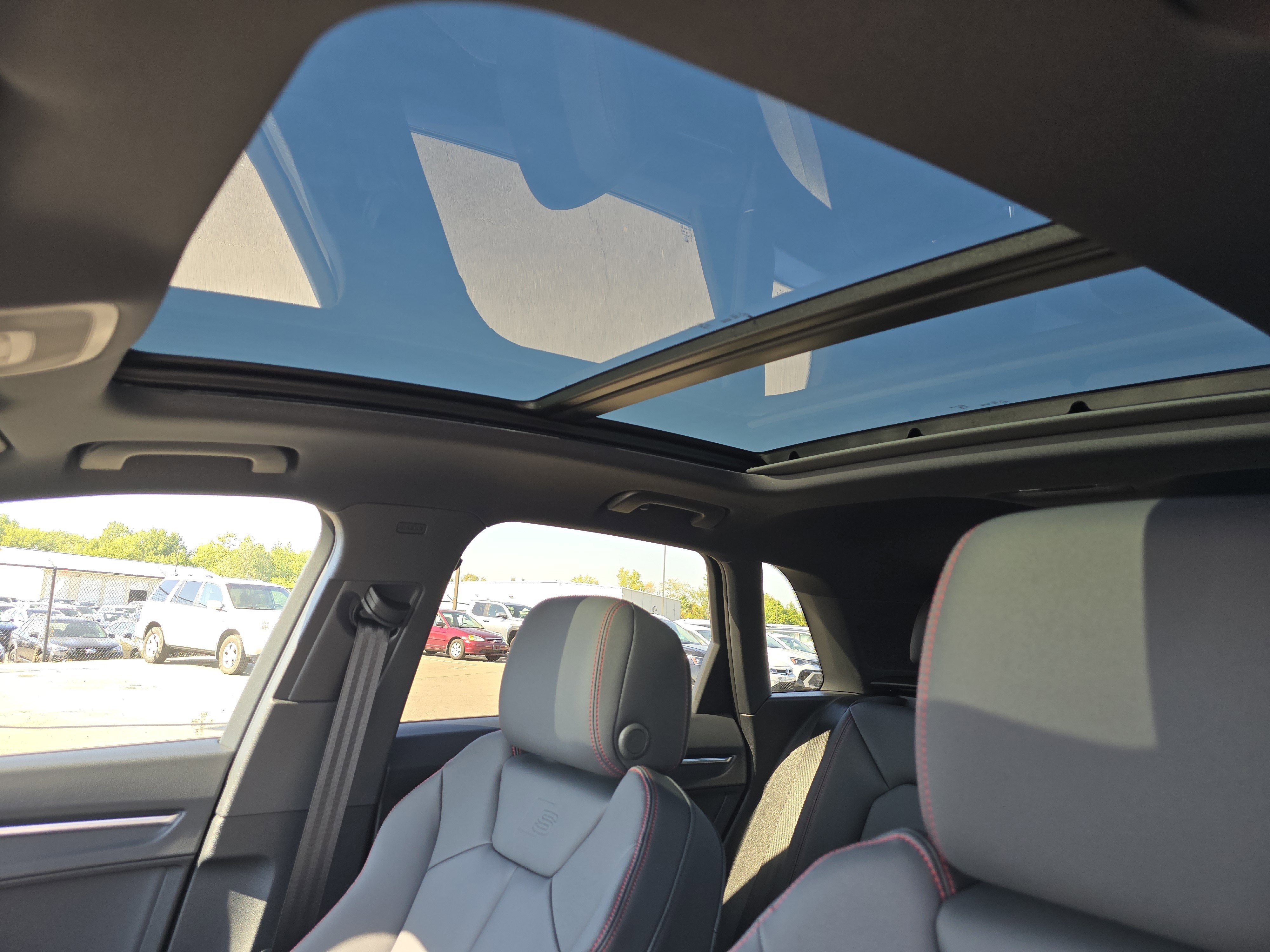 2025 Audi Q3 S line Premium Plus photo 6