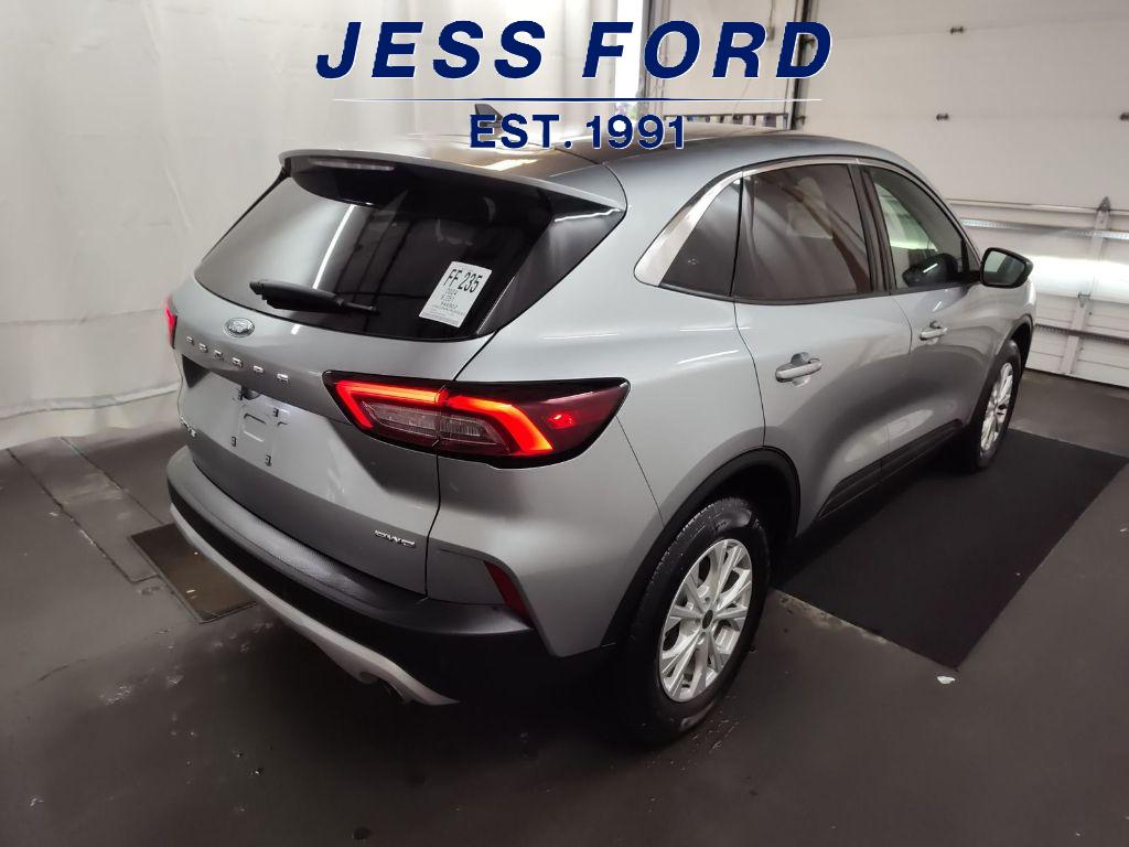 2024 Ford Escape Active photo 3