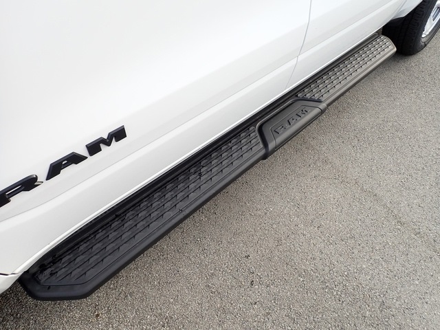 2026 Ram 1500 Tradesman photo 10