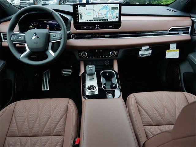 2025 Mitsubishi Outlander SEL Premium photo 7
