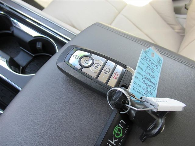 2020 Lincoln Continental Reserve photo 30