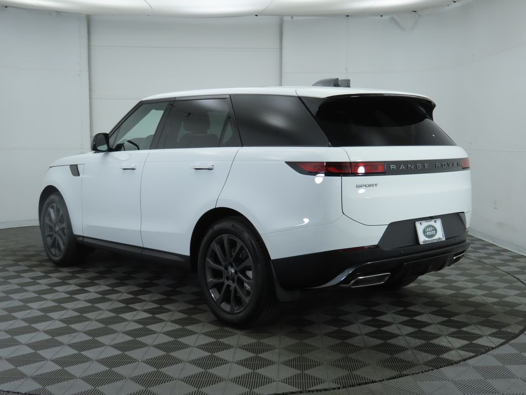 2025 Land Rover Range Rover Sport photo 6
