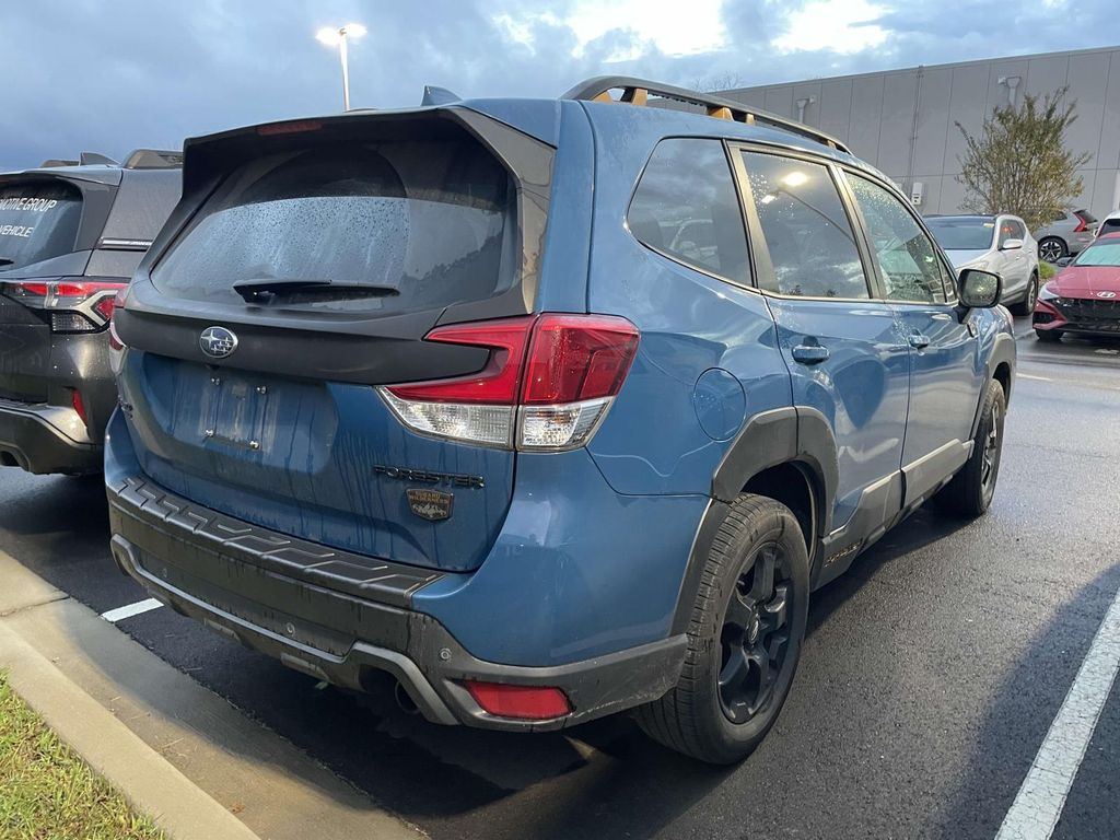 2022 Subaru Forester Wilderness photo 2