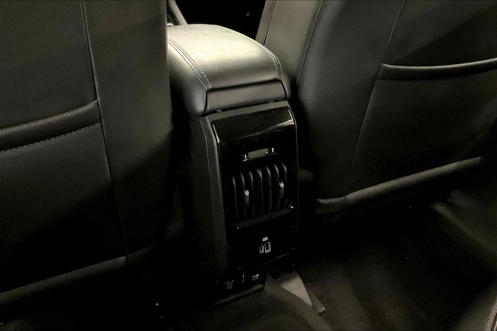 2022 Jeep Compass Latitude photo 32