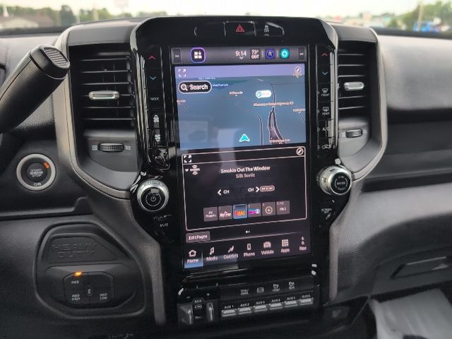 2026 Ram 2500 Tradesman photo 17