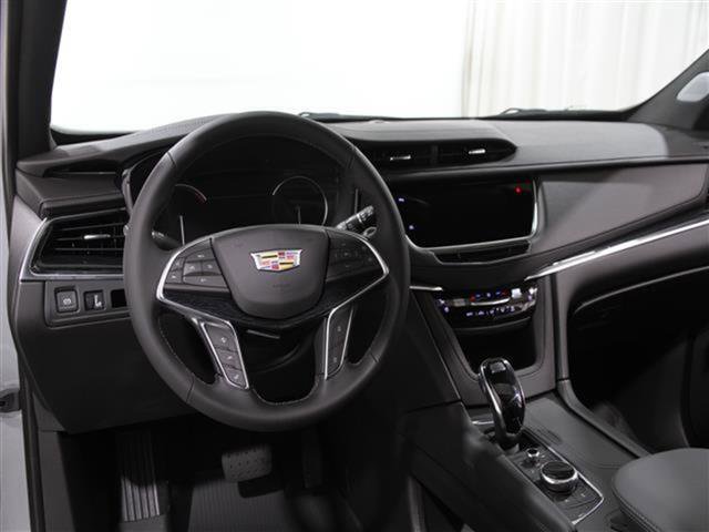 2025 Cadillac XT5 Premium Luxury photo 6