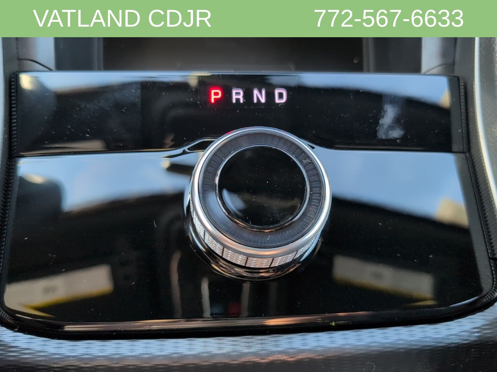 2025 Jeep Grand Cherokee Laredo Altitude photo 24