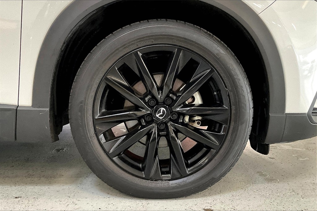 2022 Mazda CX-9 Touring photo 7