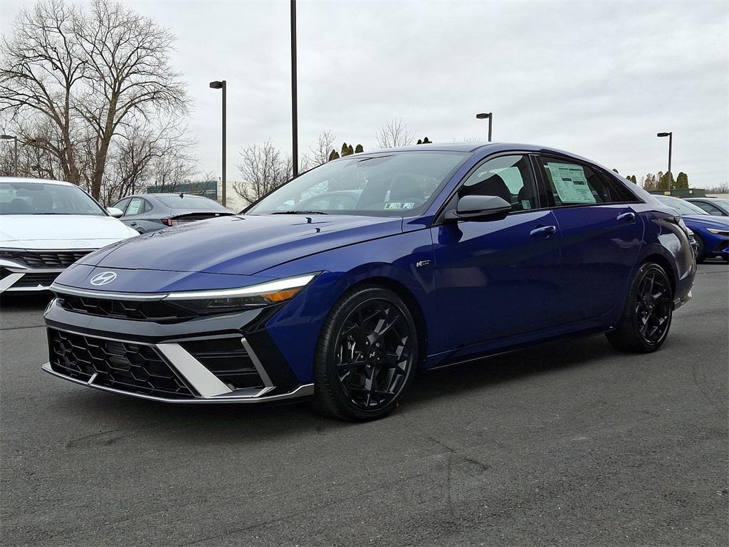 2025 Hyundai Elantra N Line photo 2