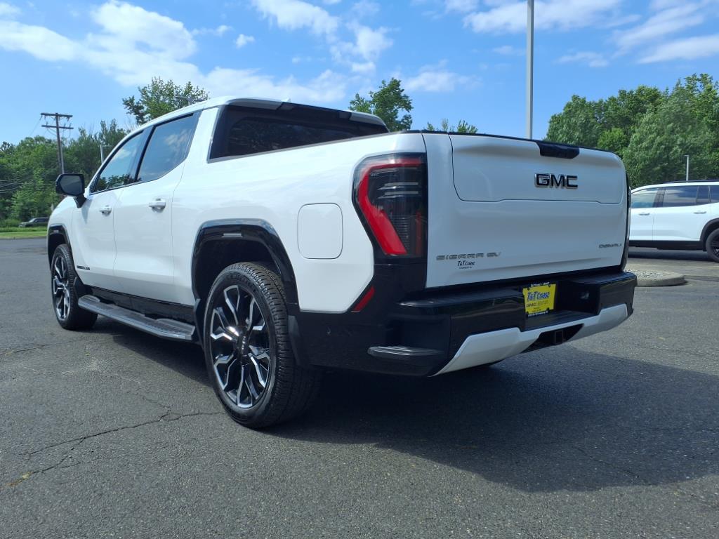 2025 Gmc Sierra EV Denali photo 4