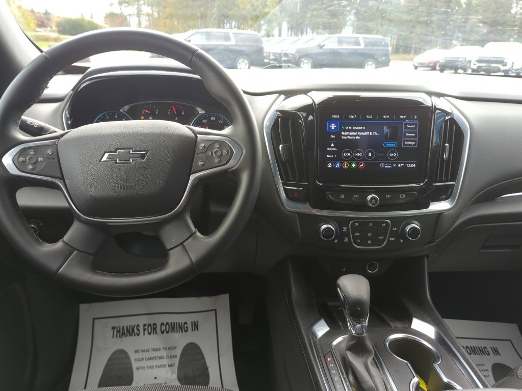 2023 Chevrolet Traverse Cloth photo 4