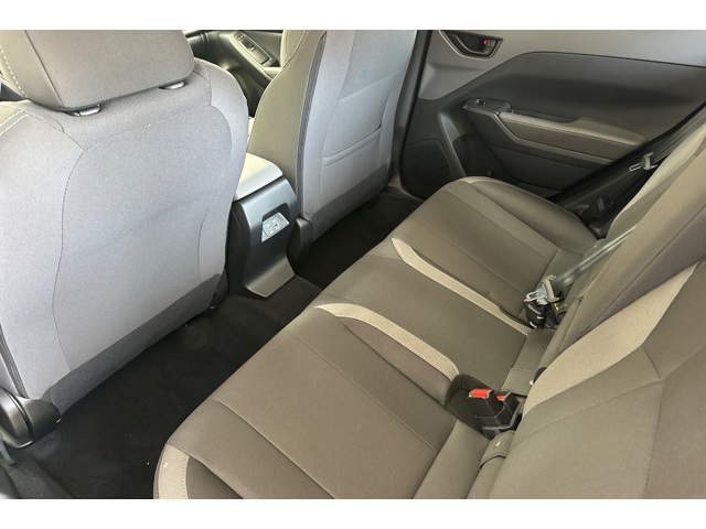 2025 Subaru Crosstrek Premium photo 7