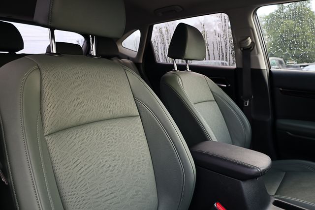2024 Kia Seltos SX photo 36