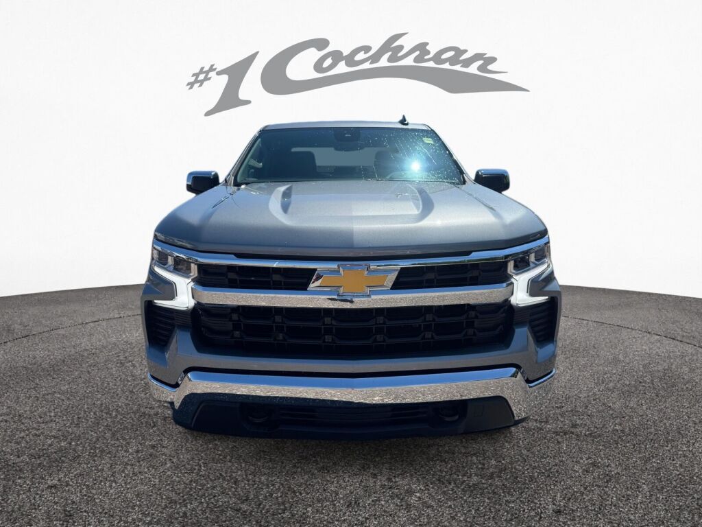2024 Chevrolet Silverado 1500 LT photo 2