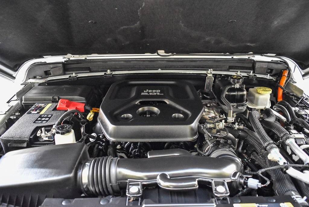2022 Jeep Wrangler Unlimited Sahara 4xe photo 23