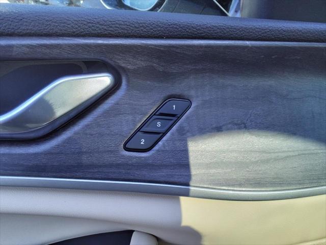 2025 Jeep Grand Cherokee Limited photo 19