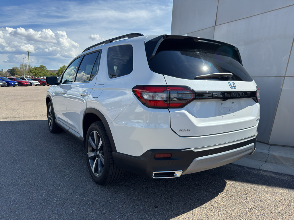 2025 Honda Pilot Elite photo 7
