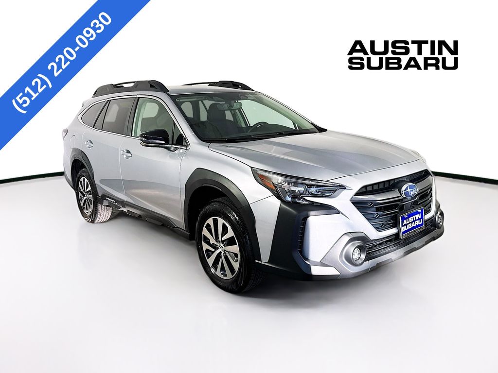 2025 Subaru Outback Premium's photo