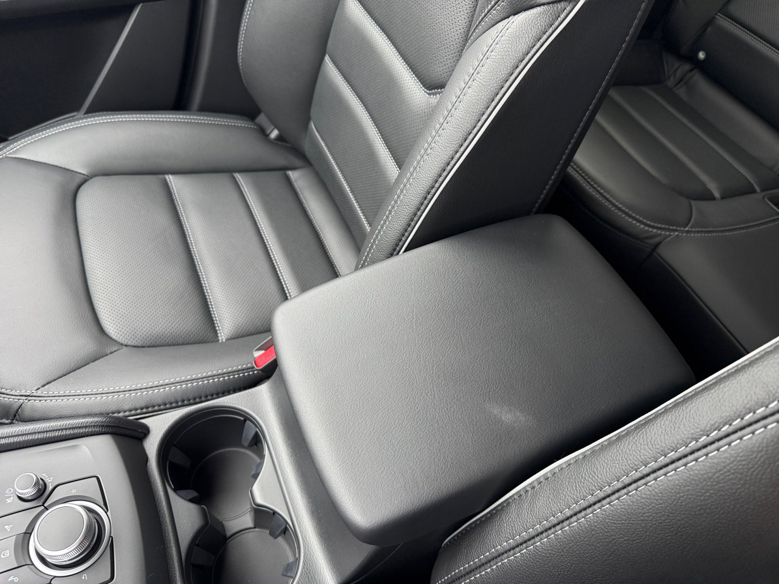 2025 Mazda CX-5 2.5 S Preferred photo 14