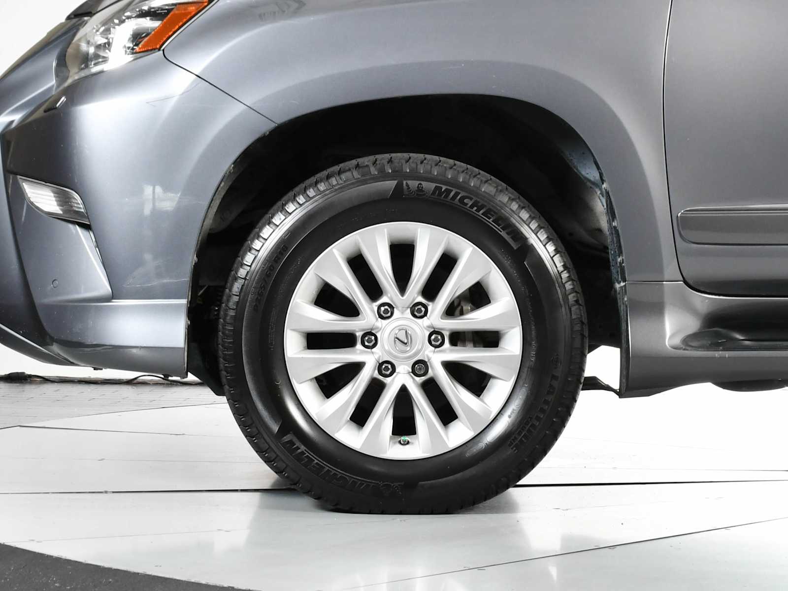 2016 Lexus GX 460 photo 10