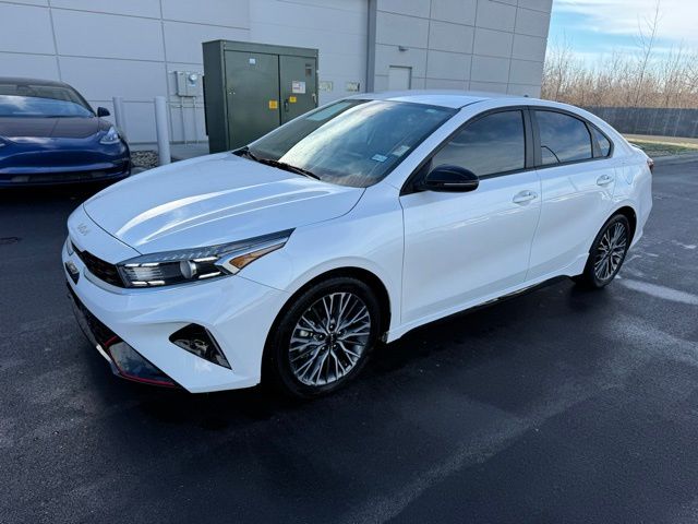 2023 Kia Forte GT-Line's photo