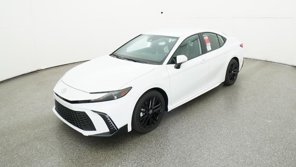 2026 Toyota Camry SE's photo