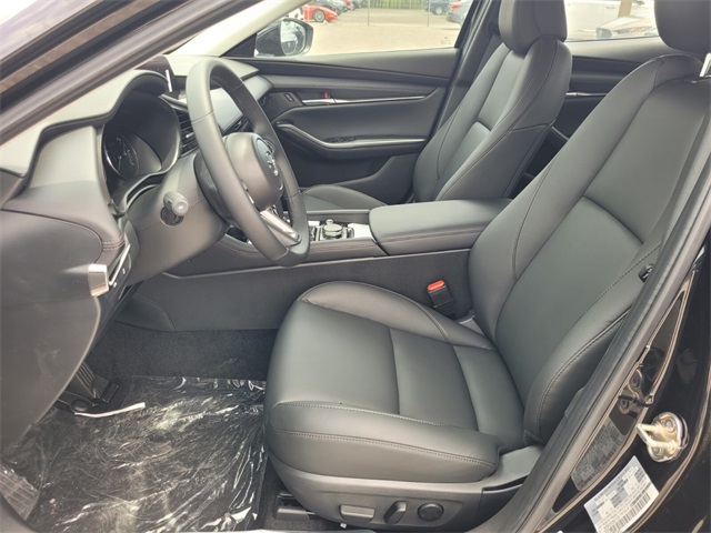 2025 Mazda Mazda3 Sedan 2.5 s Preferred photo 3
