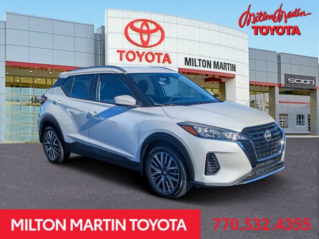 2022 Nissan Kicks SV's photo