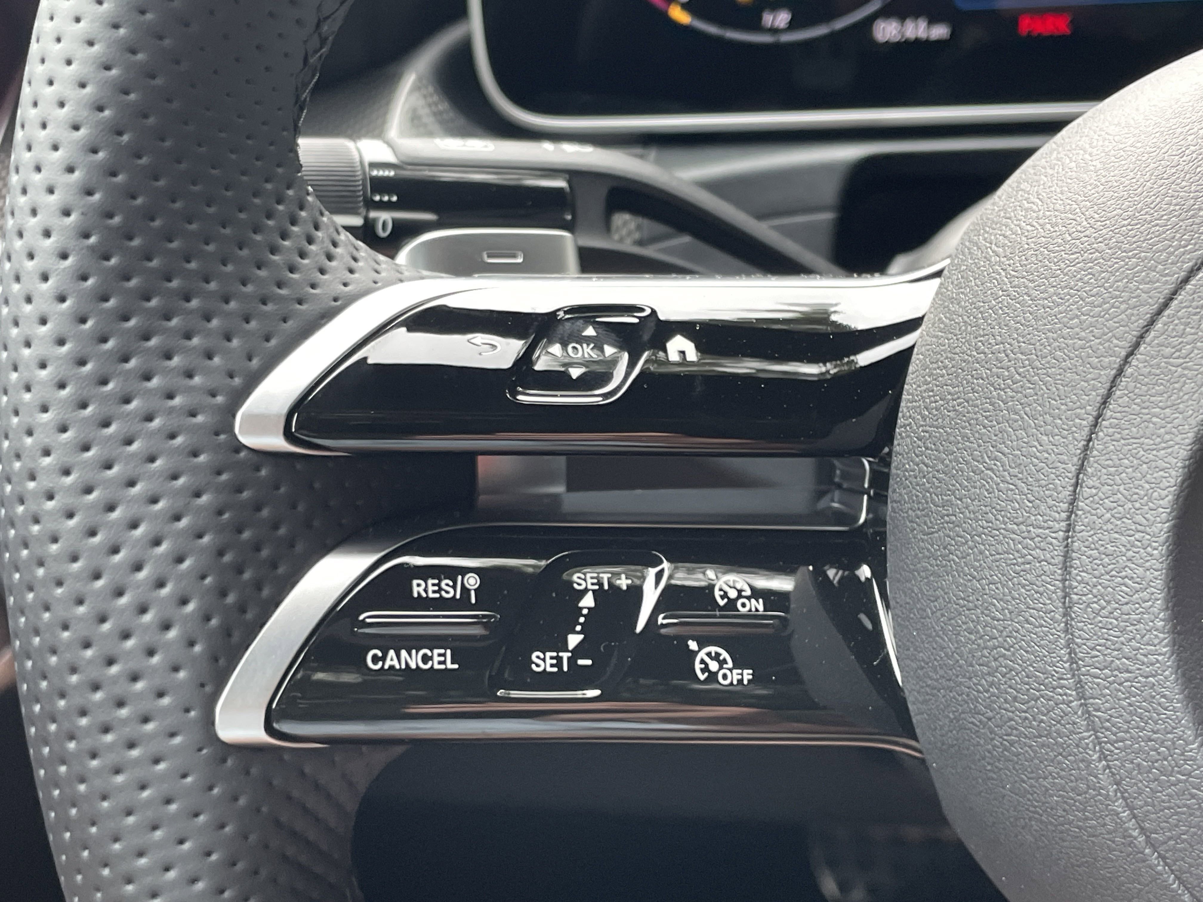 2025 Mercedes Benz C 300 Sedan photo 11