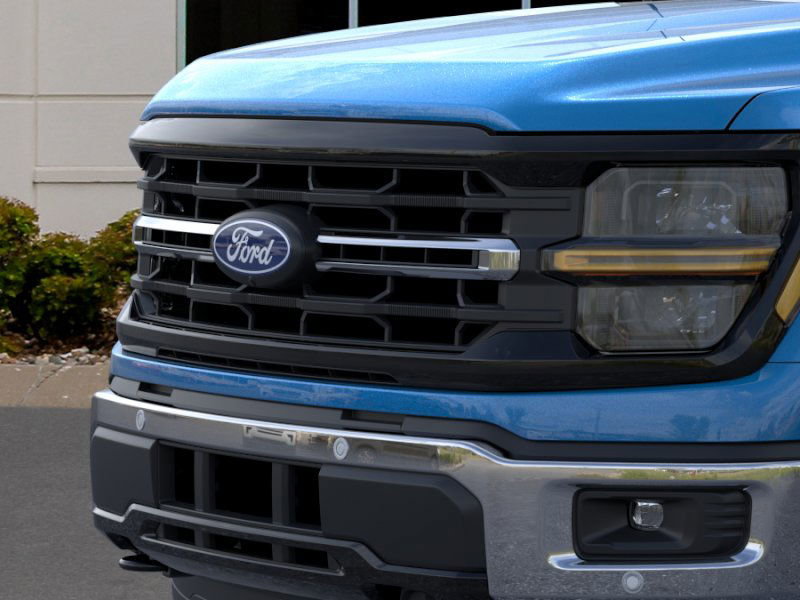2025 Ford F-150 XLT photo 16
